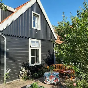 Tulp Noord 2*, Amsterdam Nederland